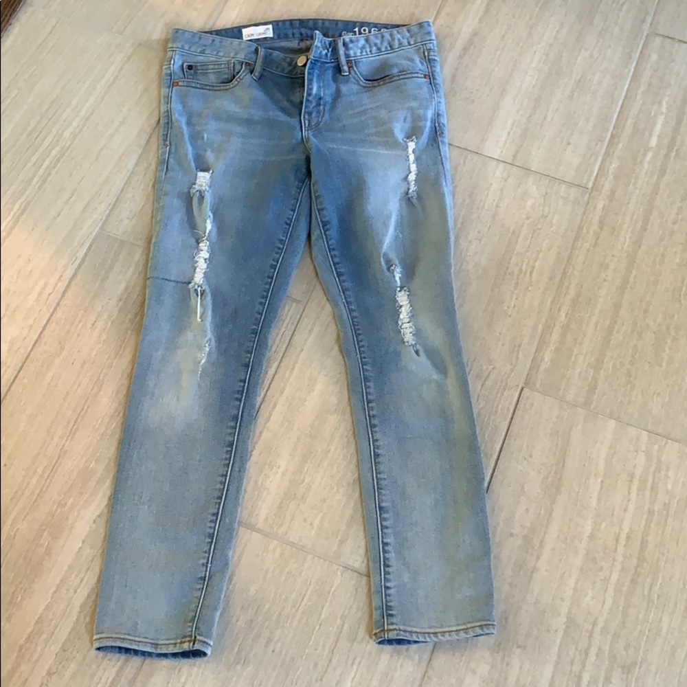 Gap 1969 distressed jeans